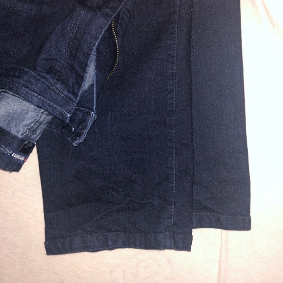 Jeans - Picture 5 of 7